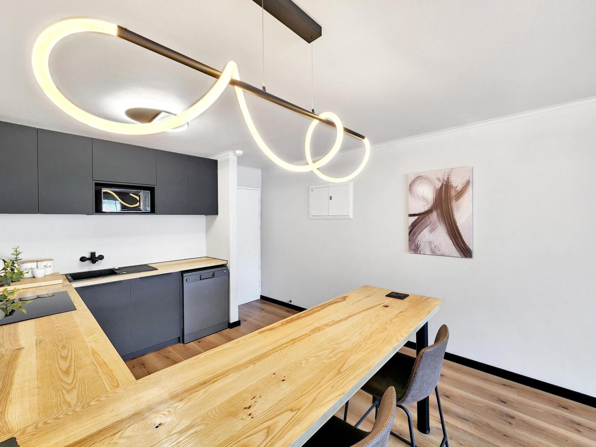 Apartment Stunning Within The Heart Of