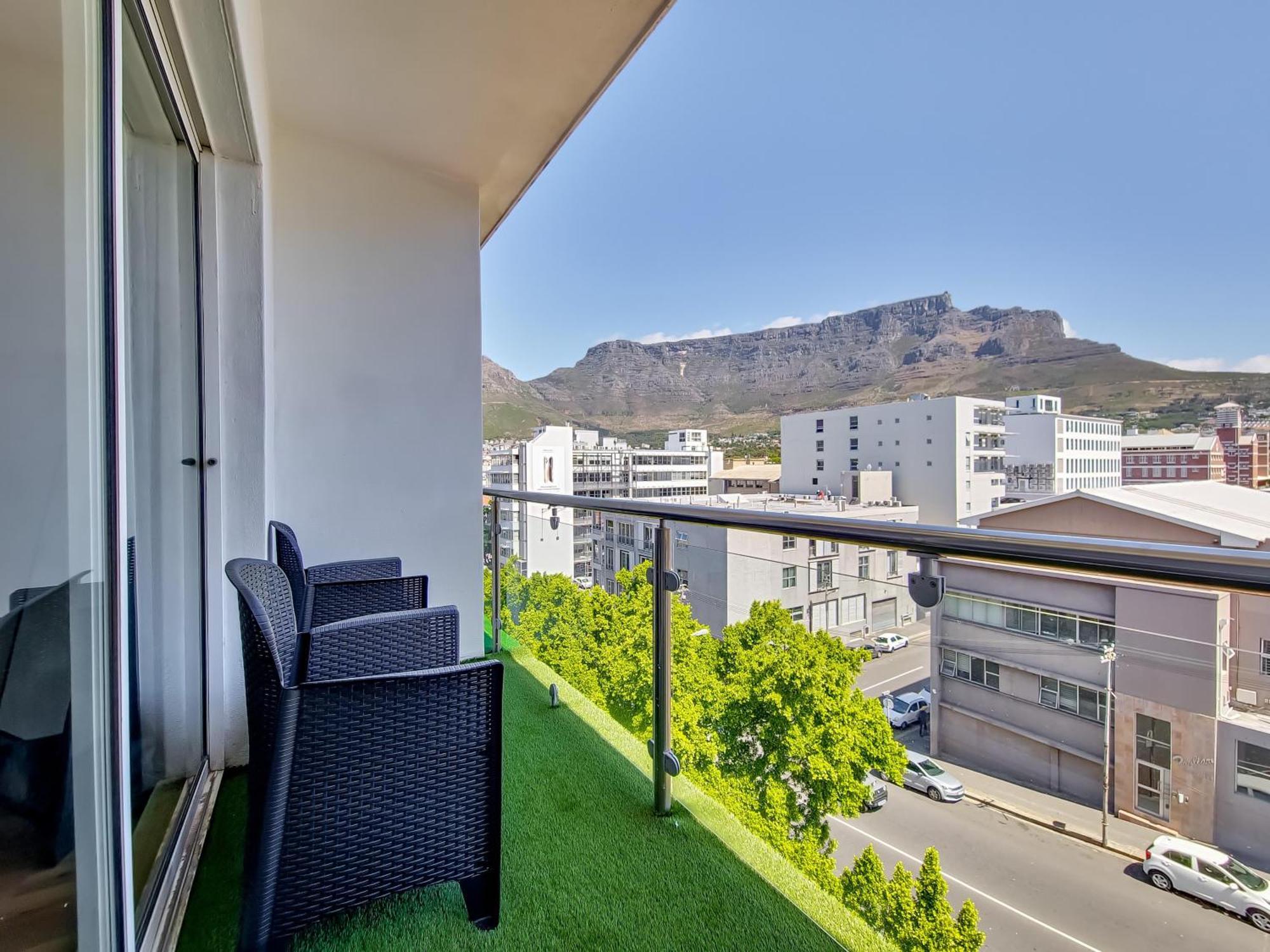 Stunning Within The Heart Of * Cape Town
