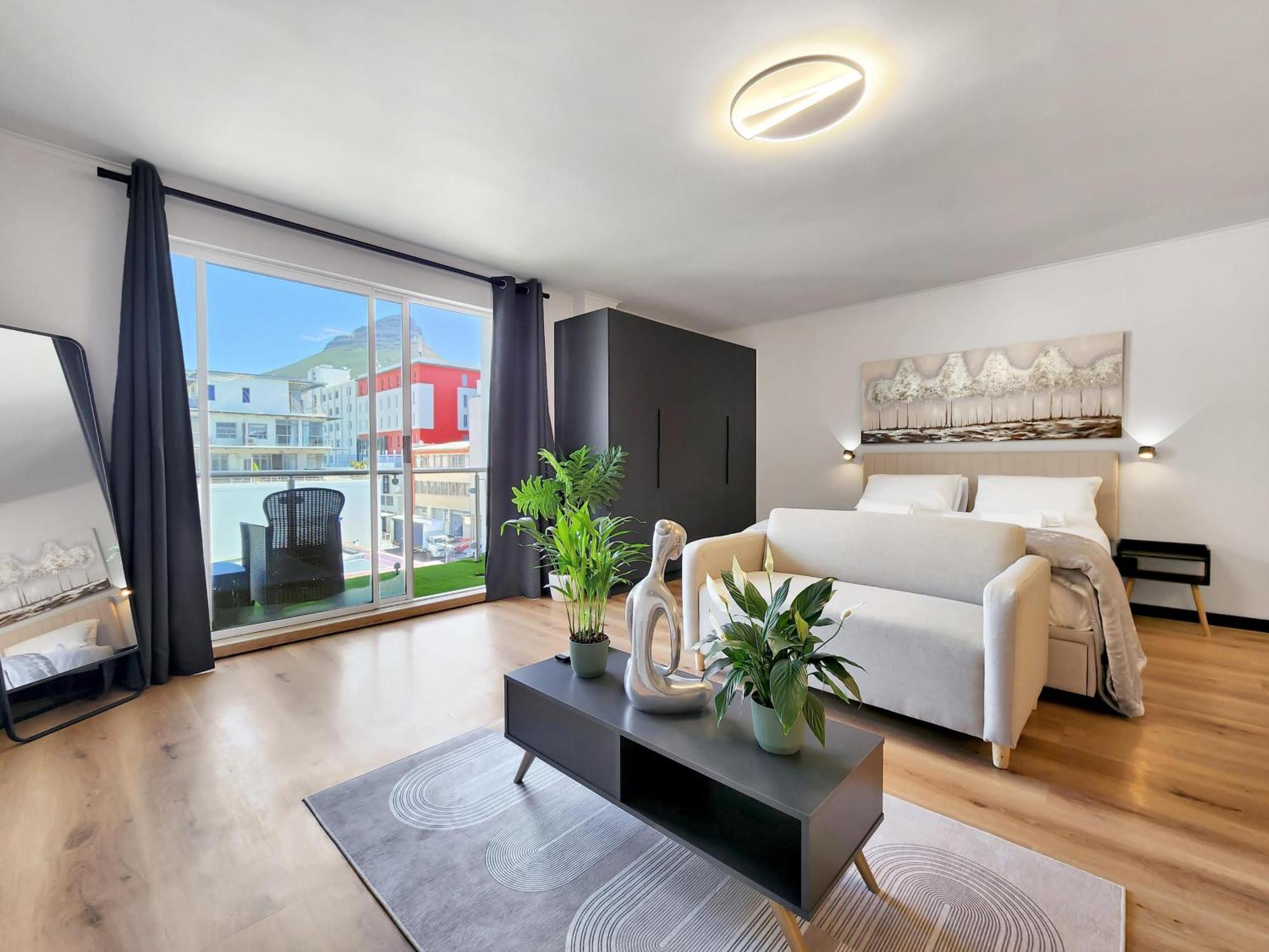 Apartment Stunning Within The Heart Of